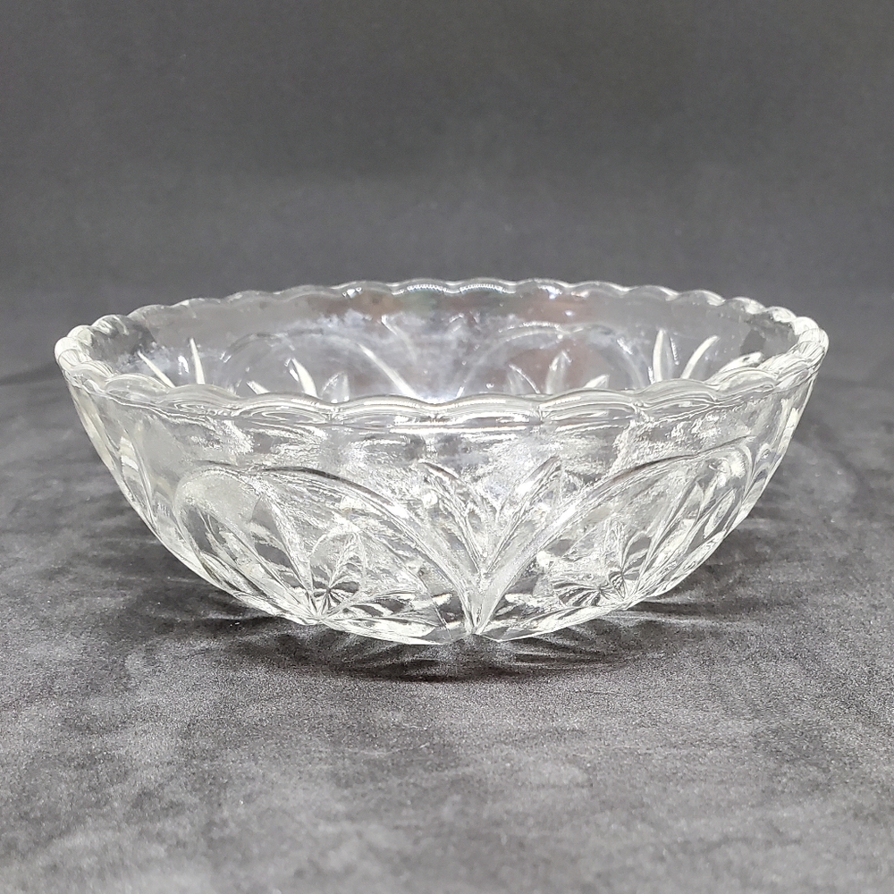 Vintage Anchor Hocking Dessert Bowl - Picture 3 of 6